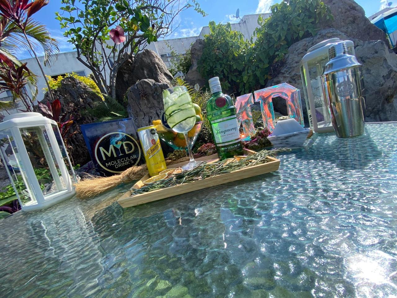 Montaje de coctelería Molecular Drink's